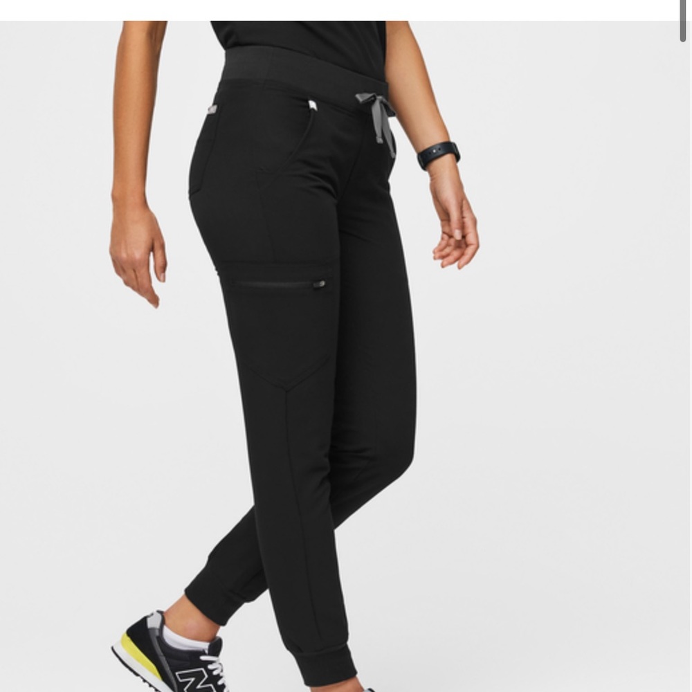 Figs black Zamora jogger scrub pants